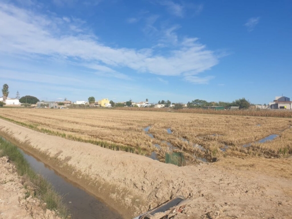 Imagen 1 de venta de 2 parcelas en SANT JAUME D'ENVEJA