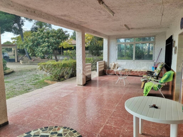 Imagen 4 de Casa-Chalet en Venta en Caudete Albacete