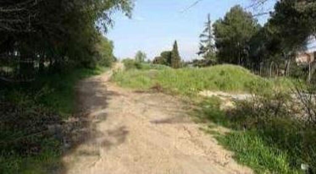 Imagen 2 de Terreno a la venta en Olías del Rey