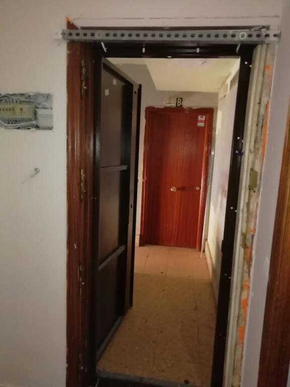 Imagen 4 de PISO DE 2 DORMITORIOS CENTRICO EN VILLACAÑAS