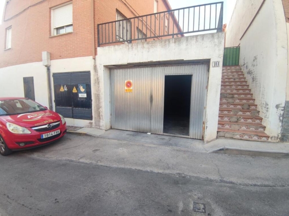 Imagen 1 de OPORTUNIDAD PLAZAS DE GARAJE EN YEPES!!
