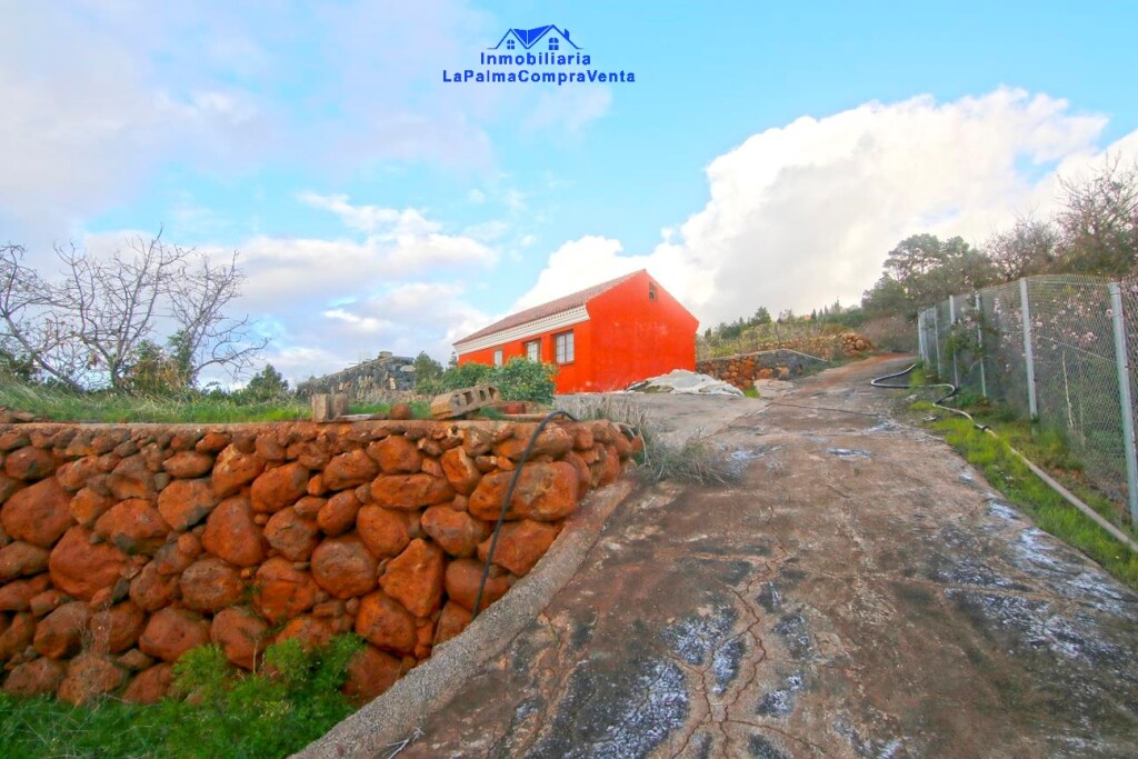 Imagen 3 de Casa-Chalet en Venta en Aguatavar Santa Cruz de Tenerife
