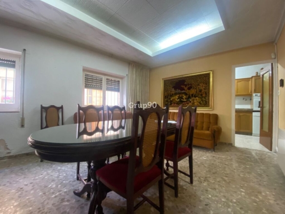 Imagen 2 de Excelente casa de 400 m2 en Godall