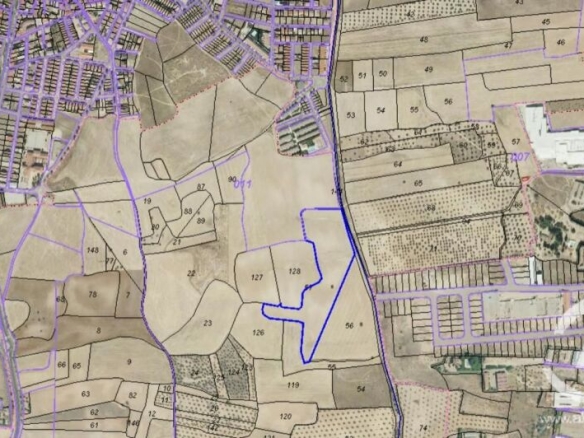 Imagen 4 de Finca Rústica en venta en Bargas de 21960 m2