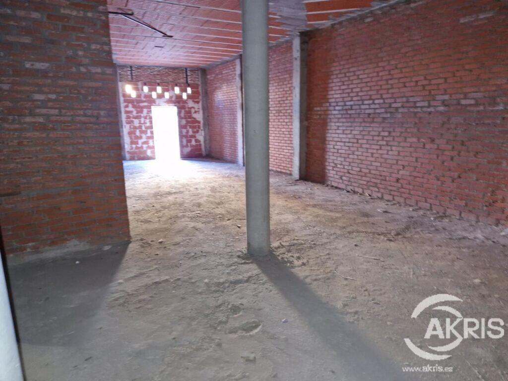 Imagen 3 de LOCAL COMERCIAL EN MORA CENTRO