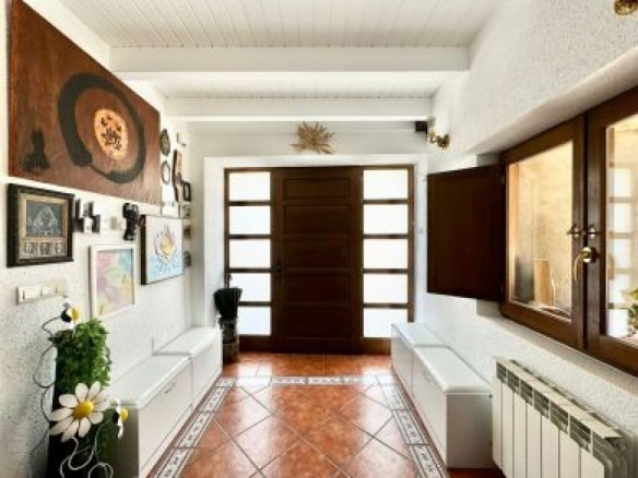 Imagen 4 de Casa de pueblo en Venta en Cucho Burgos