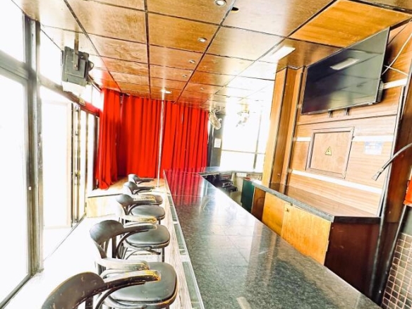 Imagen 4 de 2 Locales en venta