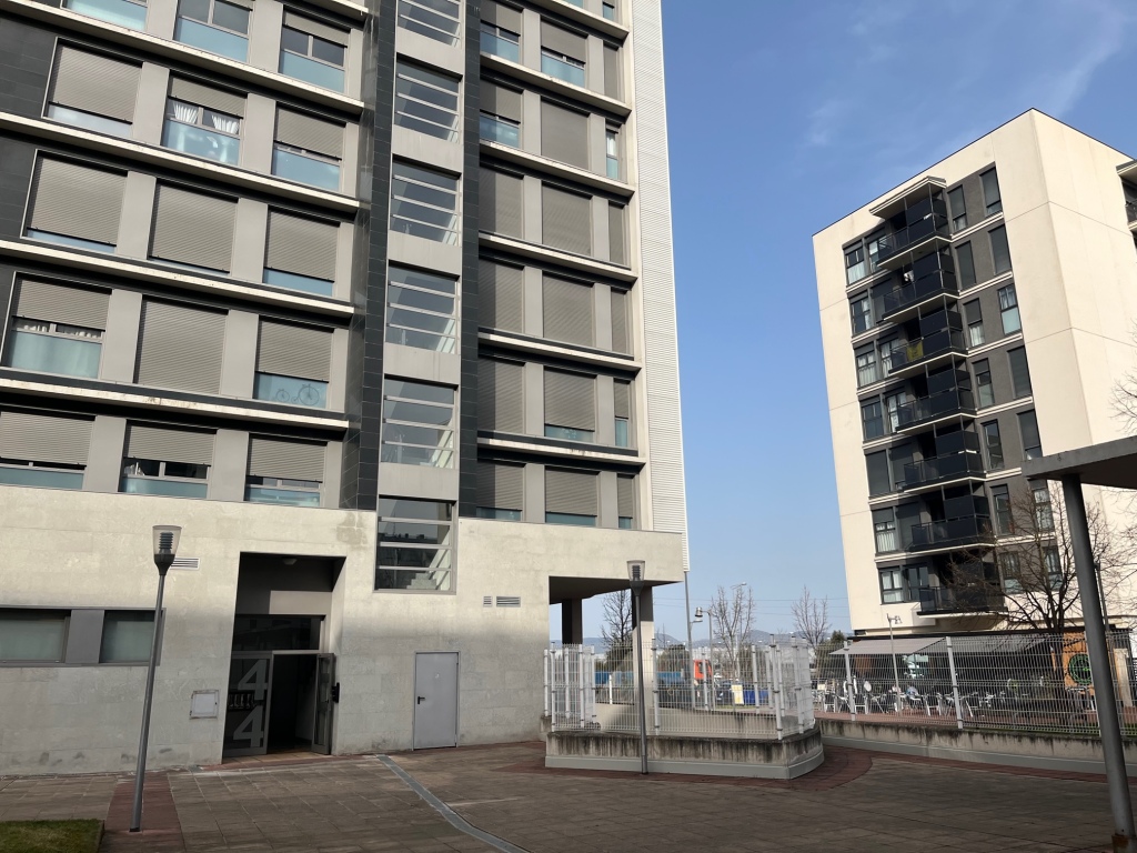 Imagen 3 de Parking coche en Venta en Vitoria Álava ZABALGANA