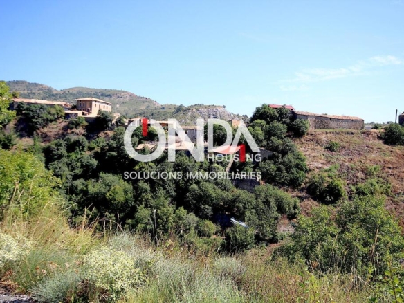 Imagen 2 de 23 hectáreas de terreno en Eroles