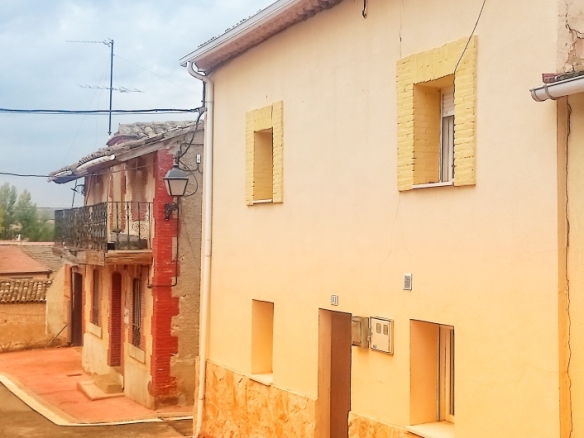 Imagen 1 de Casa-Chalet en Venta en Castrillo De La Vega Burgos - El Club del Propietario Imagen 1 de Casa-Chalet en Venta en Castrillo De La Vega Burgos