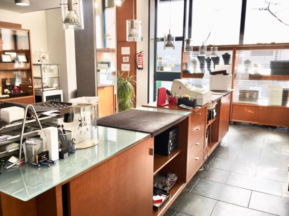 Imagen 3 de Local comercial en Alquiler en Granollers Barcelona