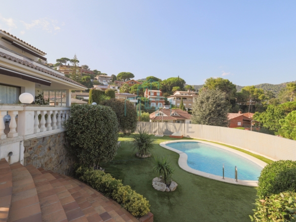 Imagen 3 de Casa-Chalet en Venta en Cabrils Barcelona