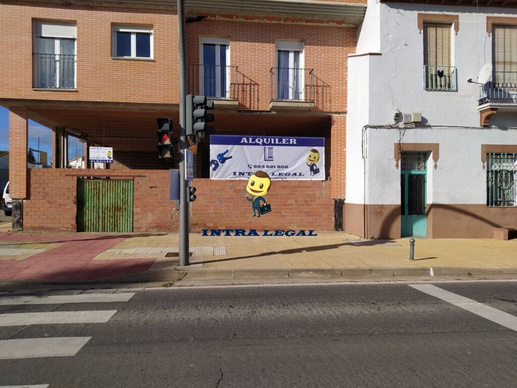 Imagen 2 de LOCAL EN BRUTO CON SALIDA DE HUMOS EN ALDEATEJADA.