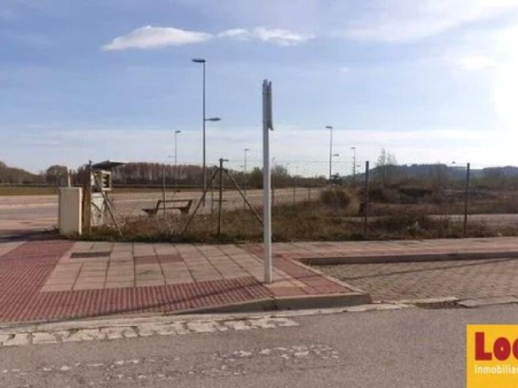 Imagen 2 de Amplio Suelo Urbano en venta.Villalbilla de Burgos