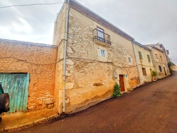 Imagen 1 de Casa-Chalet en Venta en Fuentelcesped Burgos - El Club del Propietario Imagen 1 de Casa-Chalet en Venta en Fuentelcesped Burgos