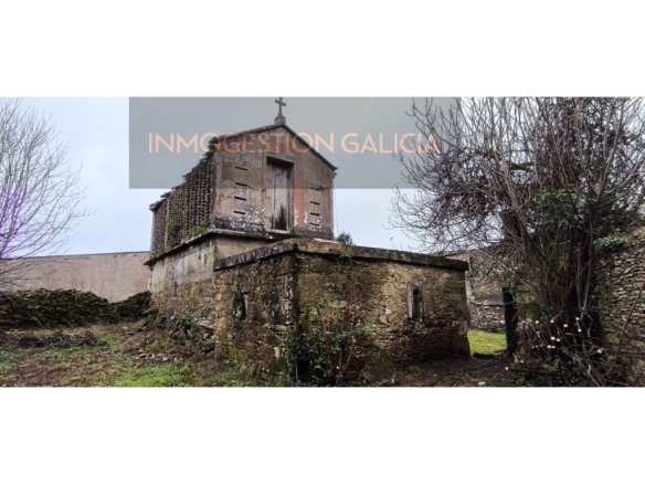 Imagen 1 de Casa de campo-Masía en Venta en A Laracha La Coruña