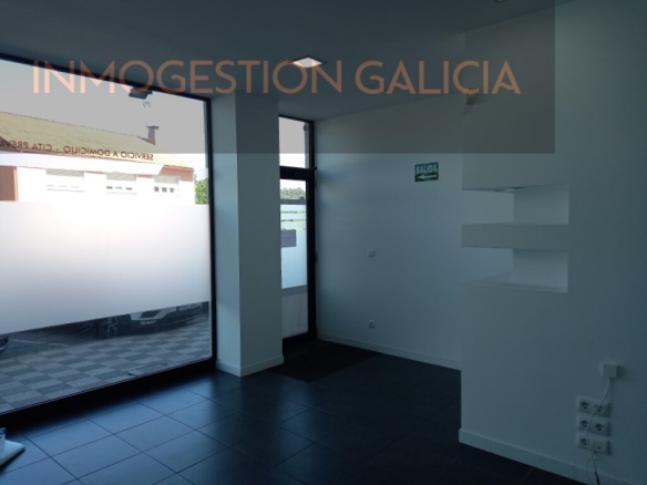 Imagen 1 de Local comercial en Alquiler en Cerceda La Coruña
