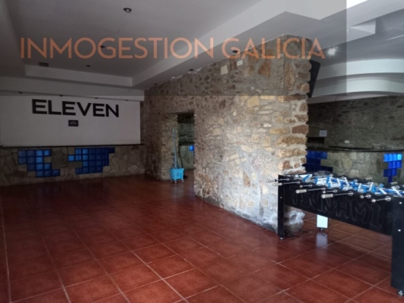 Imagen 1 de Local comercial en Alquiler en Cerceda La Coruña