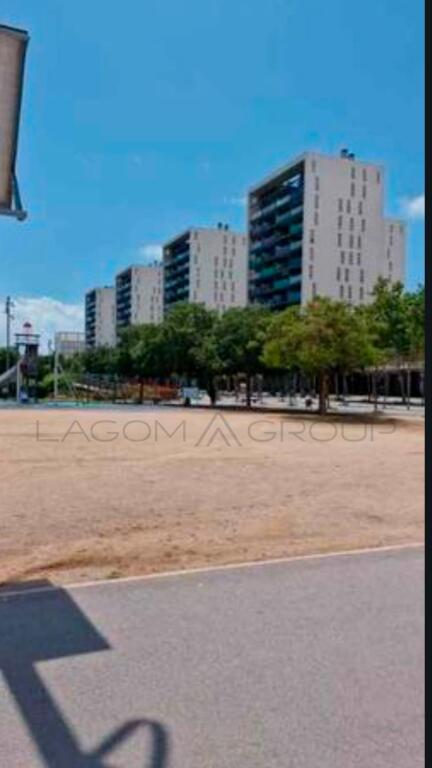 Imagen 3 de PARKING AMPLIO EN PARC EMPRESARIAL
