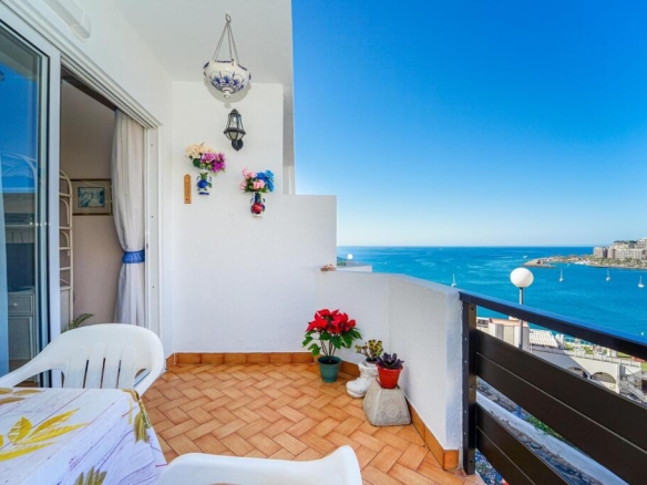 Imagen 2 de Apartamento luminoso de 2 habitaciones con vistas al mar en Patalavaca