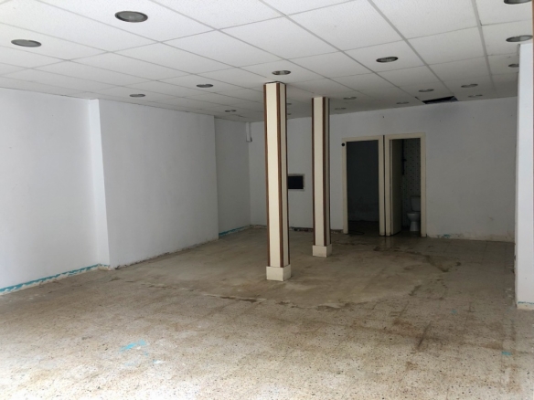 Imagen 3 de Local comercial en Alquiler en Rubi Barcelona