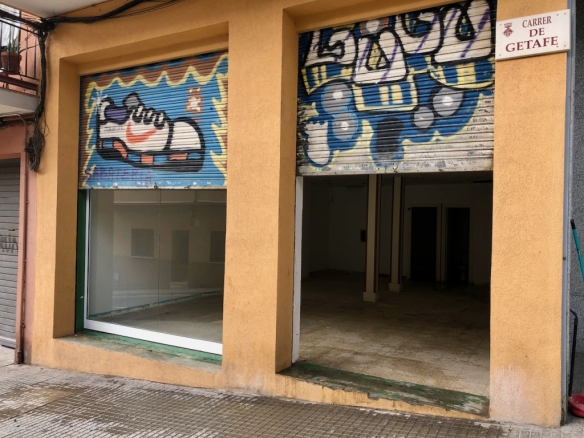 Imagen 1 de Local comercial en Alquiler en Rubi Barcelona
