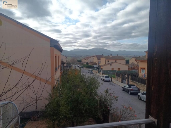 Imagen 4 de Chalet independiente con piscina cubierta y yacusi