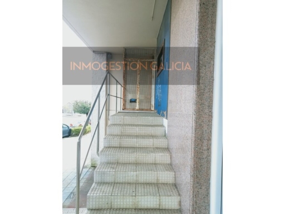 Imagen 4 de Local comercial en Venta en Cerceda La Coruña