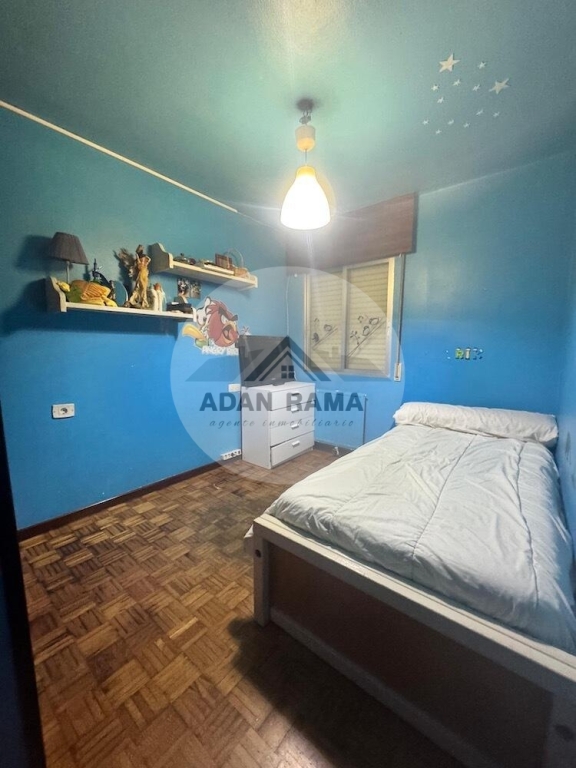 de 110m2 con 4 dormitorios y 2 baños