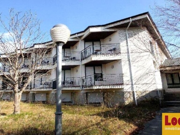 Imagen 2 de Atractivo hotel rural con piscina y más. Burgos