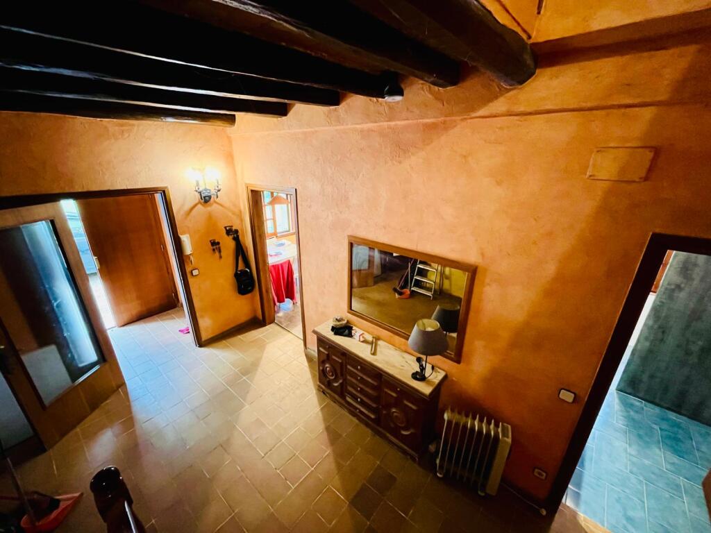 Imagen 4 de Casa-Chalet en Venta en Bescano Girona