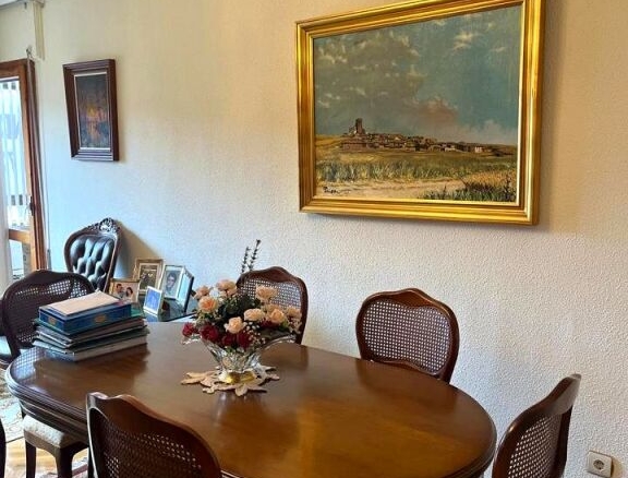 Imagen 3 de Estupendo y amplio piso en venta. Palencia