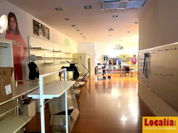 Imagen 4 de Interesante y amplio local comercial en Palencia.