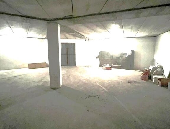 Imagen 1 de Local diáfano en alquiler