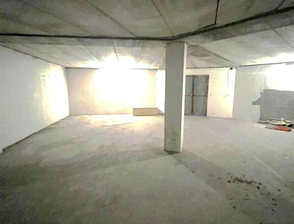 Imagen 1 de Local ideal para aparcamiento