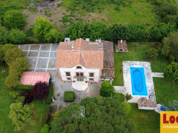 Imagen 4 de Casa con terreno vallado y piscina en Palencia