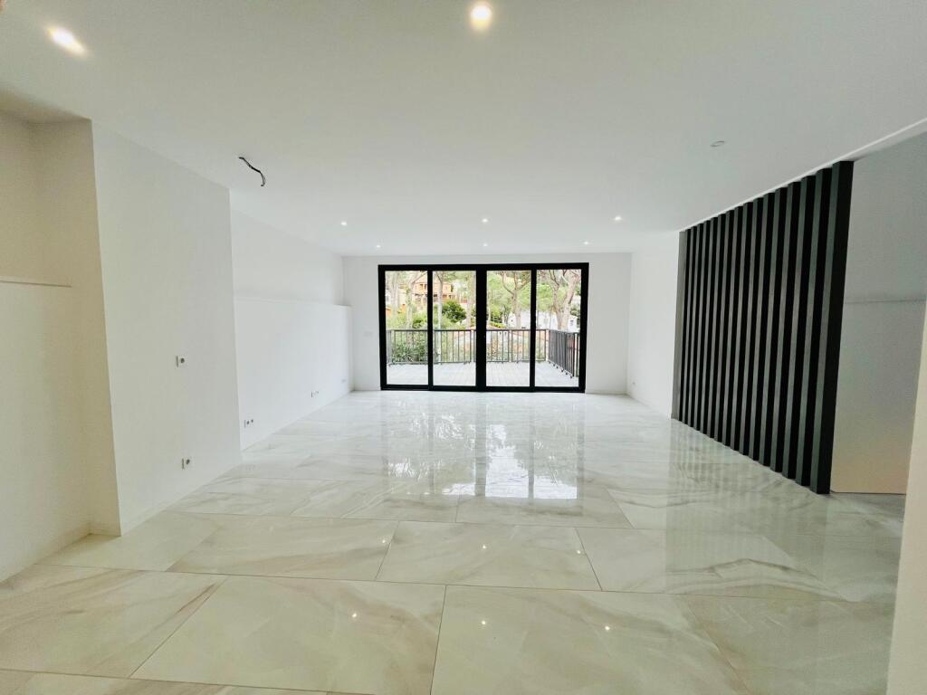 Imagen 2 de Casa-Chalet en Venta en AIGUABLAVA