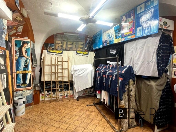 Imagen 3 de LOCAL COMERCIAL EN VENTA EN EL CENTRO DE CÁCERES