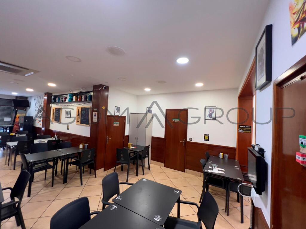 Imagen 2 de Local comercial  en Viladecans con  traspaso