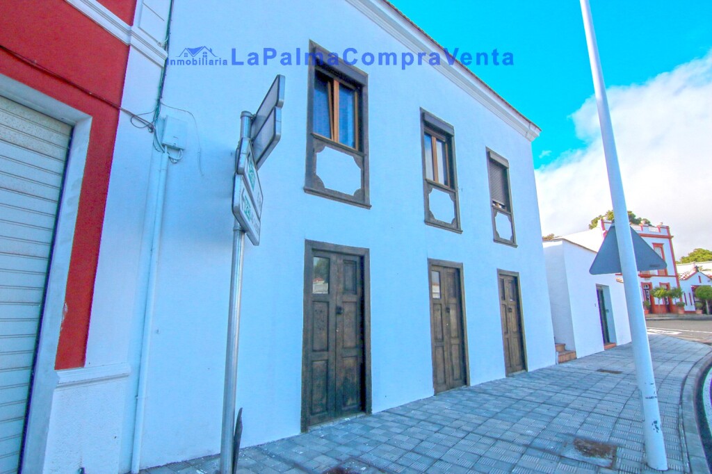 Imagen 3 de Casa-Chalet en Venta en Fuencaliente De La Palma Santa Cruz de Tenerife