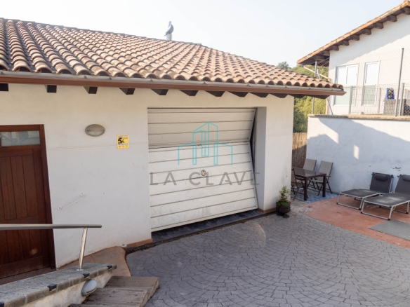 Imagen 2 de Casa-Chalet en Venta en Gualba Barcelona
