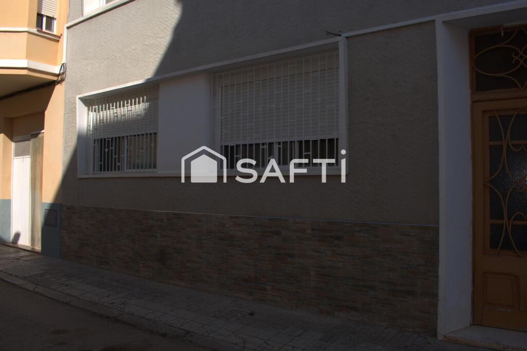 Imagen 2 de Visita nuestro bonito piso en la planta baja!