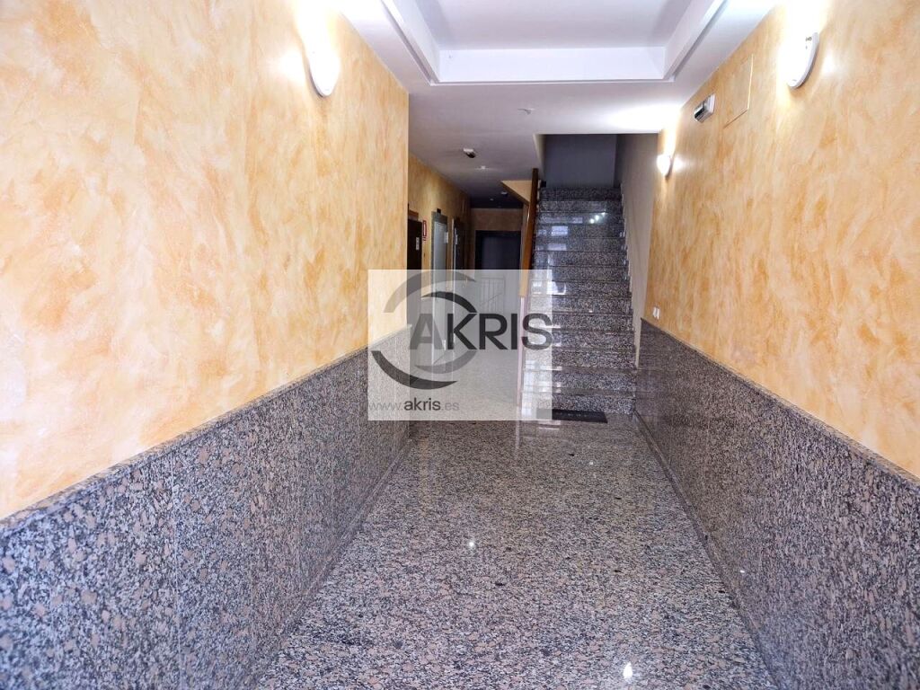 Imagen 4 de PISO CON GARAJE MUY BIEN UBICADO