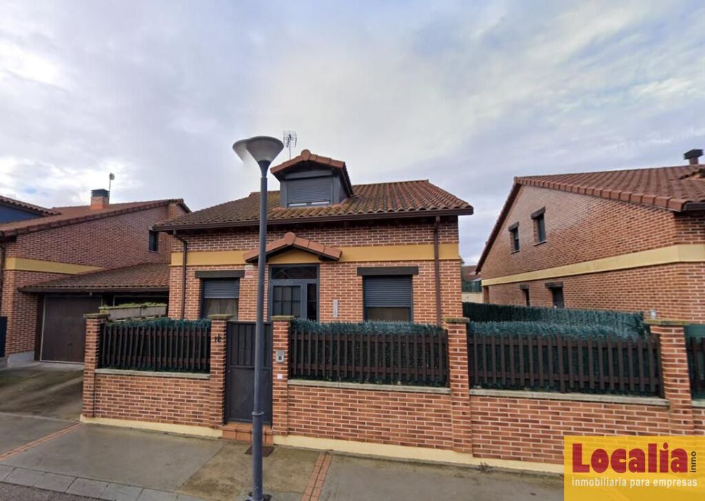 Imagen 3 de Chalet adosado en Valladolid