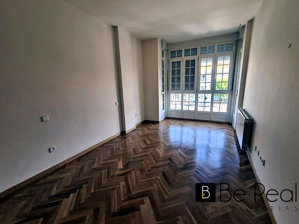 Imagen 3 de ¡EN ALQUILER! PISO DE 2 HABITACIONES CON PLAZA DE GARAJE CERCA DE LA UAX EN VILLANUEVA DE LA CAÑADA.