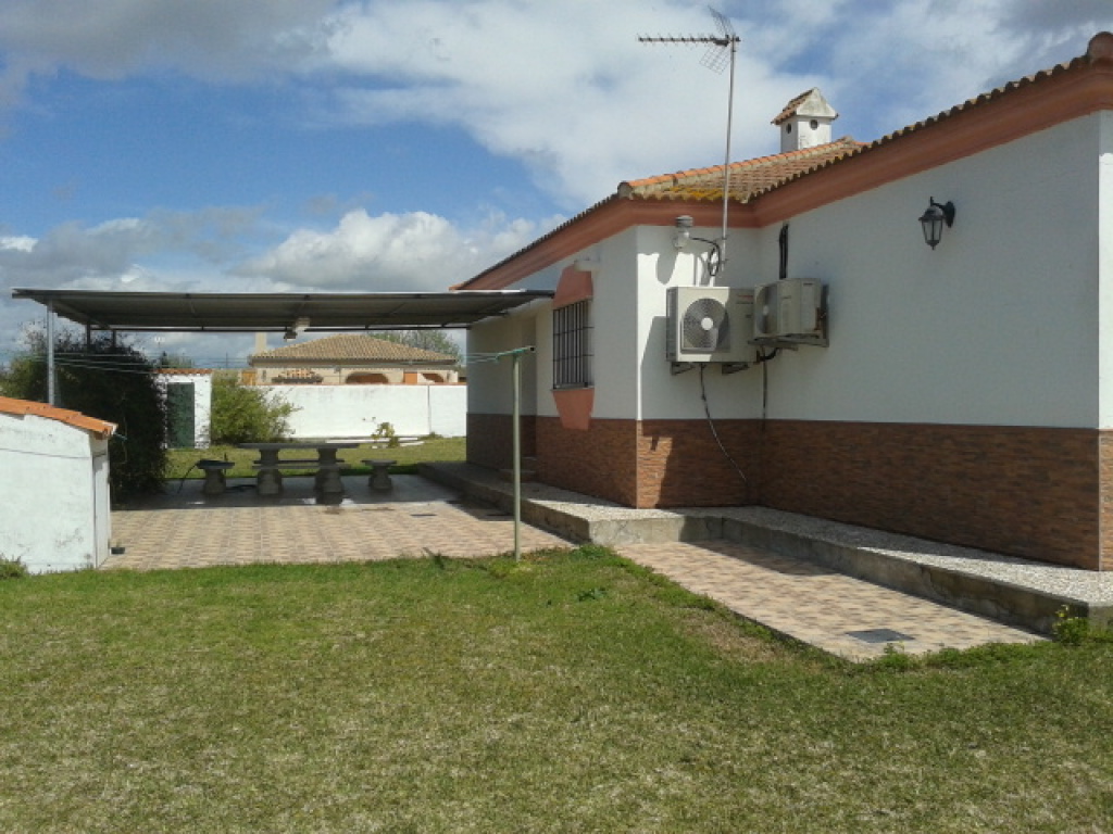 Imagen 4 de Casa-Chalet en Alquiler en Chiclana De La Frontera Cádiz