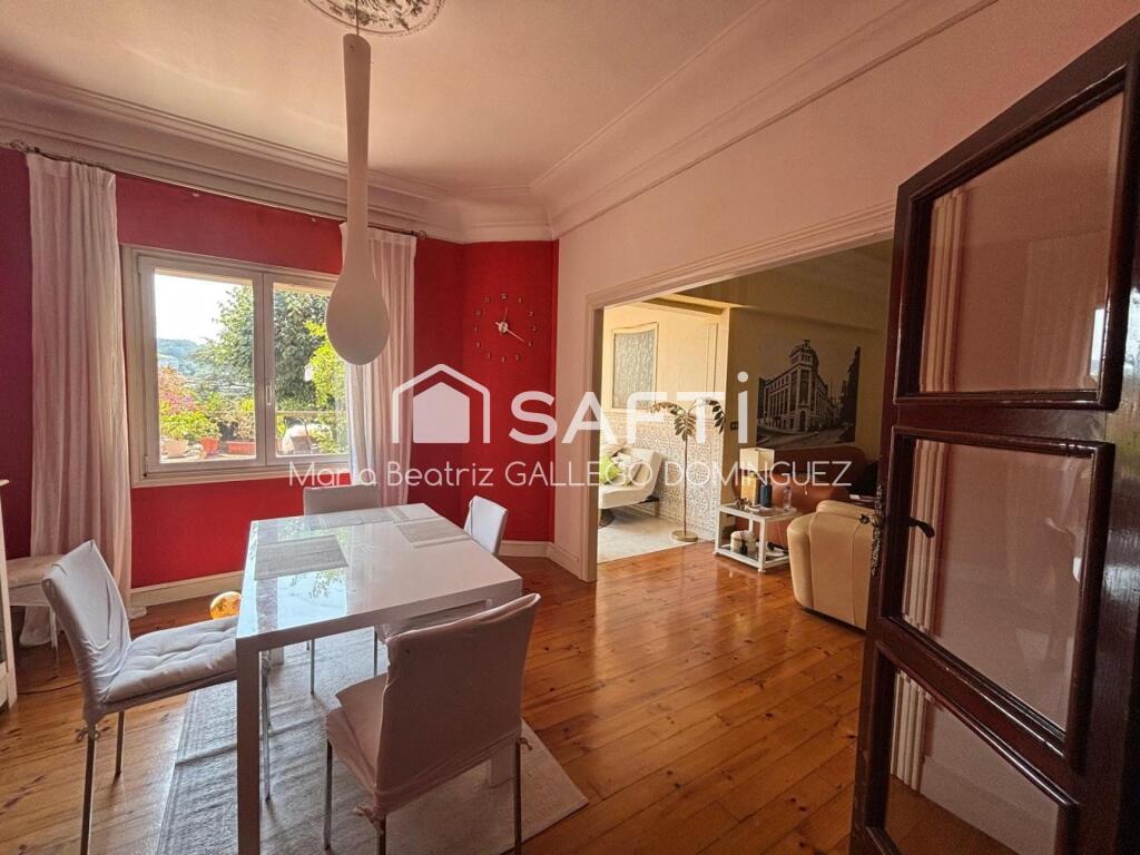 Imagen 2 de SE VENDE ESPECTACULAR PISO EN AVENIDA GRAN VIA - VIGO - PONTEVEDRA