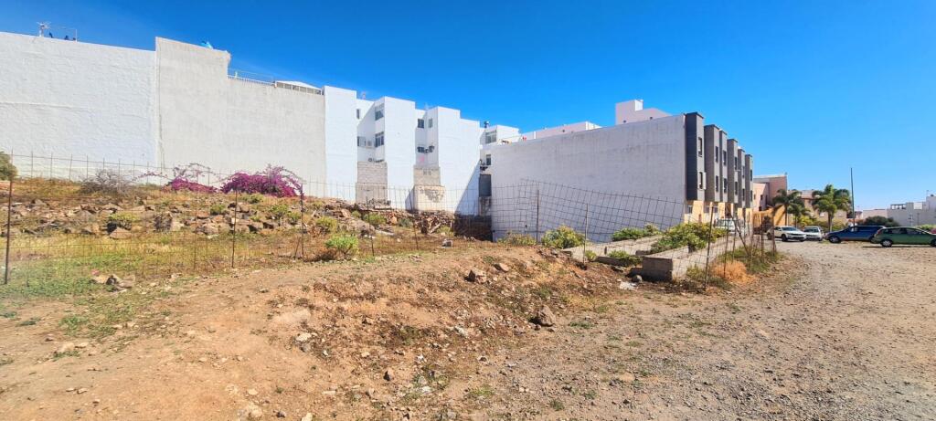 Imagen 3 de VENTA DE SOLARES CON PROYECTO Y LICENCIA EN INGENIO