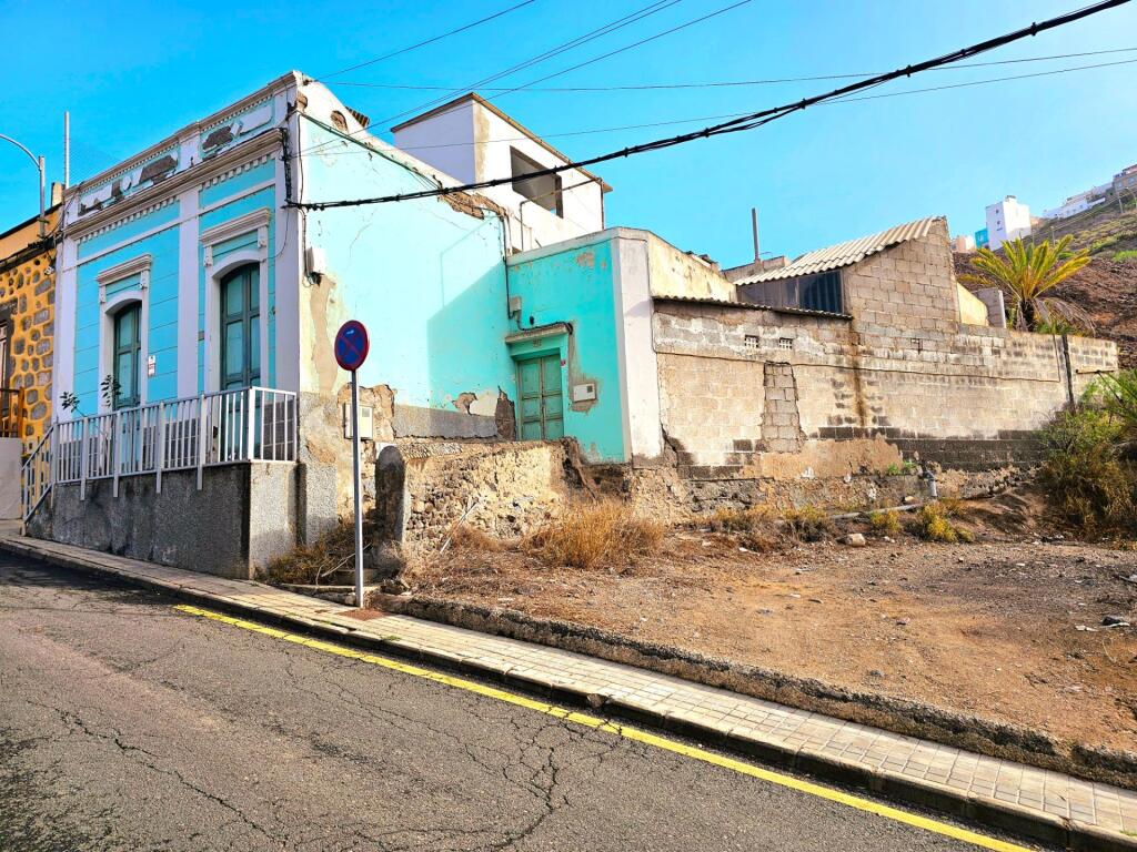 Imagen 3 de SE VENDE CASA CON FINCA EN CASA AYALA