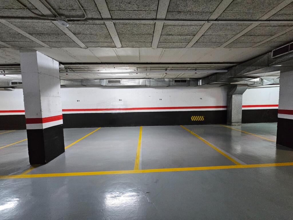 Imagen 3 de VENTA LOCAL EN EDIFICIO CHURRUCA - GUANARTEME - MESA Y LOPEZ - LAS PALMAS DE GRAN CANARIA